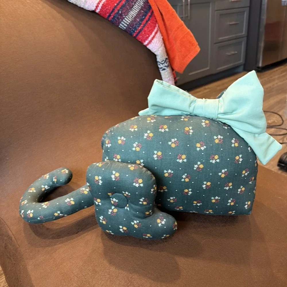 Handmade Fabric Cat Plush Shelf Sitter Pair Country Cottage Folk Art Floral